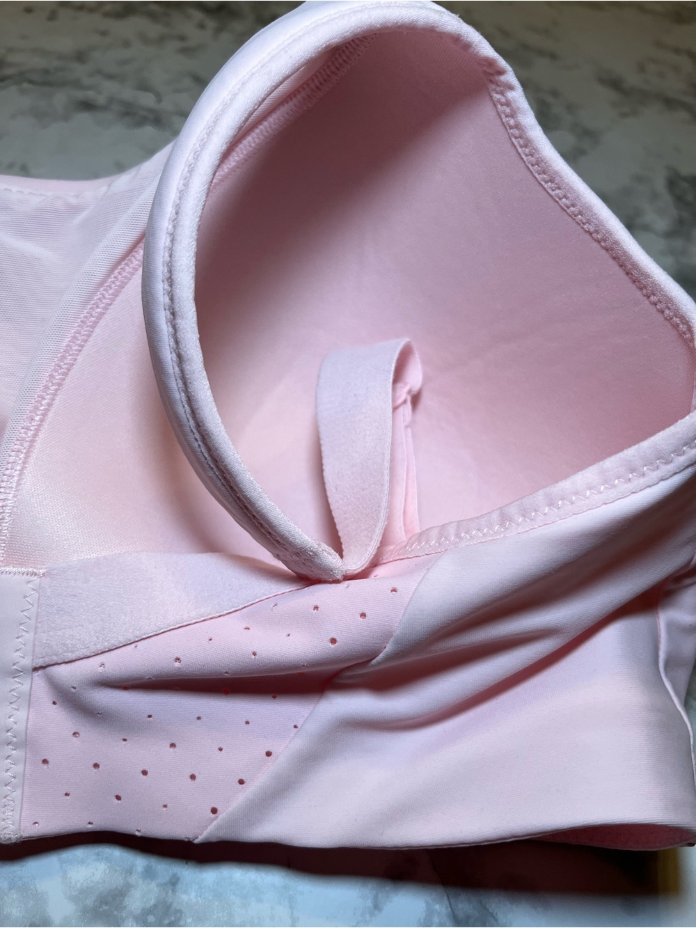 lululemon athletica Light Pink Wireless Molded-Cup Sports Bra - Picture 4 of 10